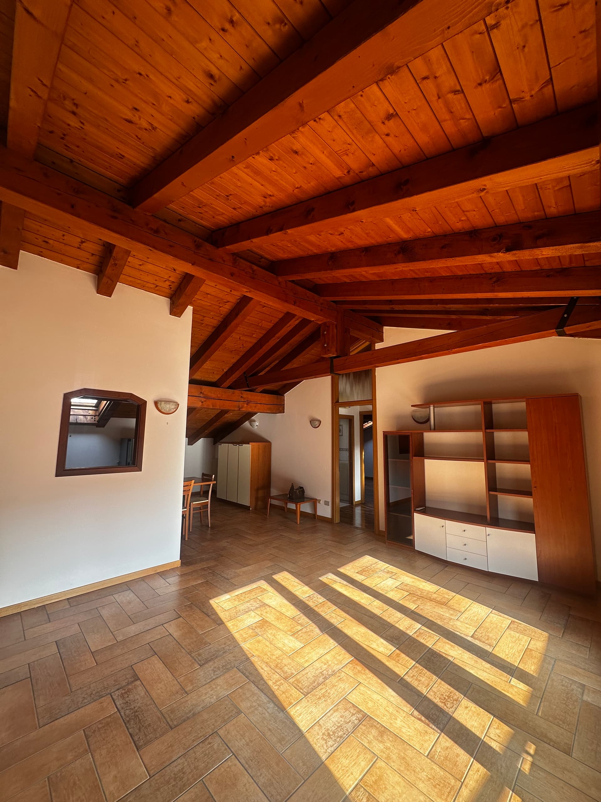 APPARTAMENTO 2 CAMERE da letto CENTRALISSIMO con GARAGE